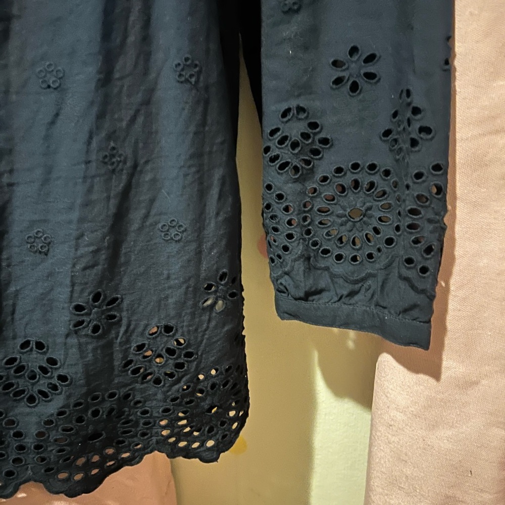 Lucky Brand navy eyelet top - Picture 5 of 5